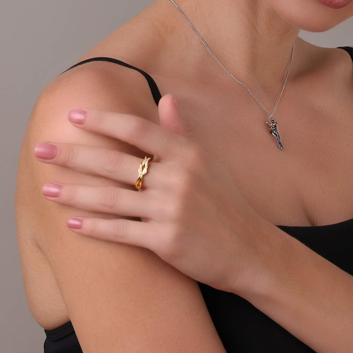 Personalised Knot Ring